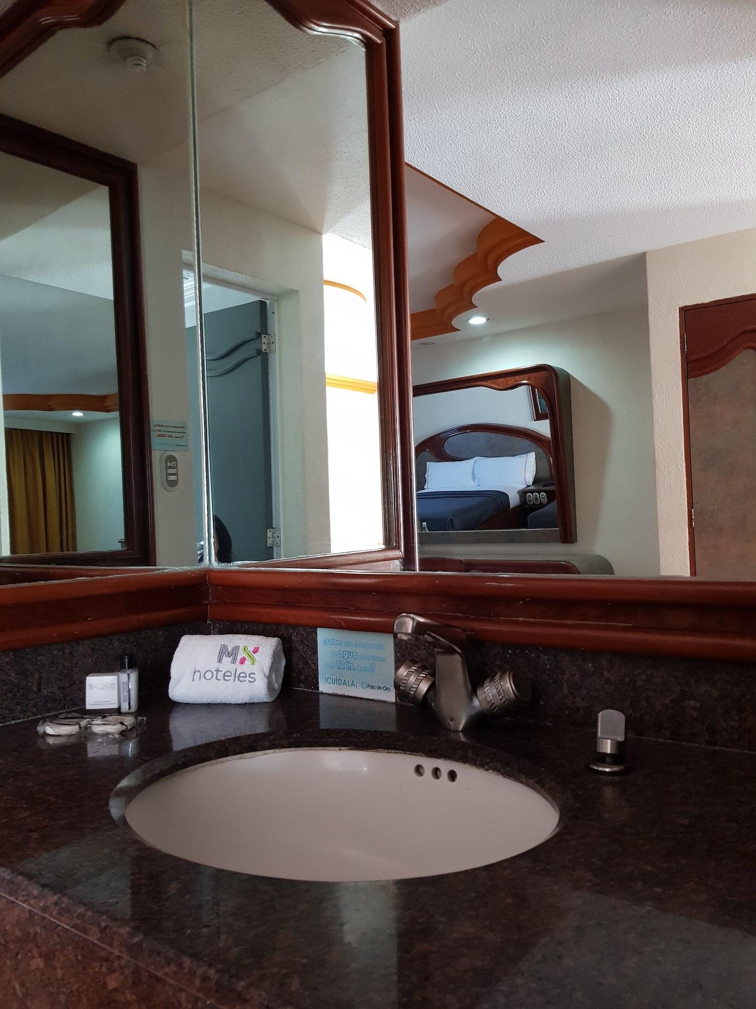 Hotel Mx Congreso Мехико Экстерьер фото